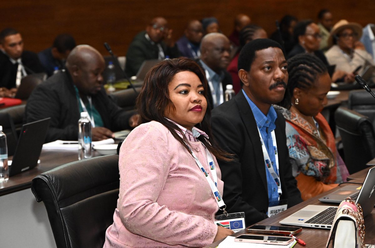 DIRCO_ZA's tweet image. #SADCWorkshop |Key takeaways from the Minister's address:
🔹 The SADC region has the vision and the frameworks; our current challenge is translating them into measurable outcomes.
#SADC
#BetterAfricaBetterWorld 
#SADCWeWant
