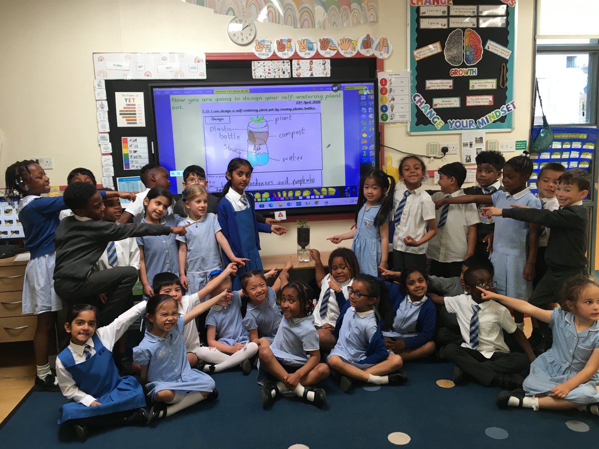 ststephenscps's tweet image. #year1 have designed and made a sustainable self-watering plant pot for our strawberry plant, as part of DT week. #sustainability #stewardship #younginventors