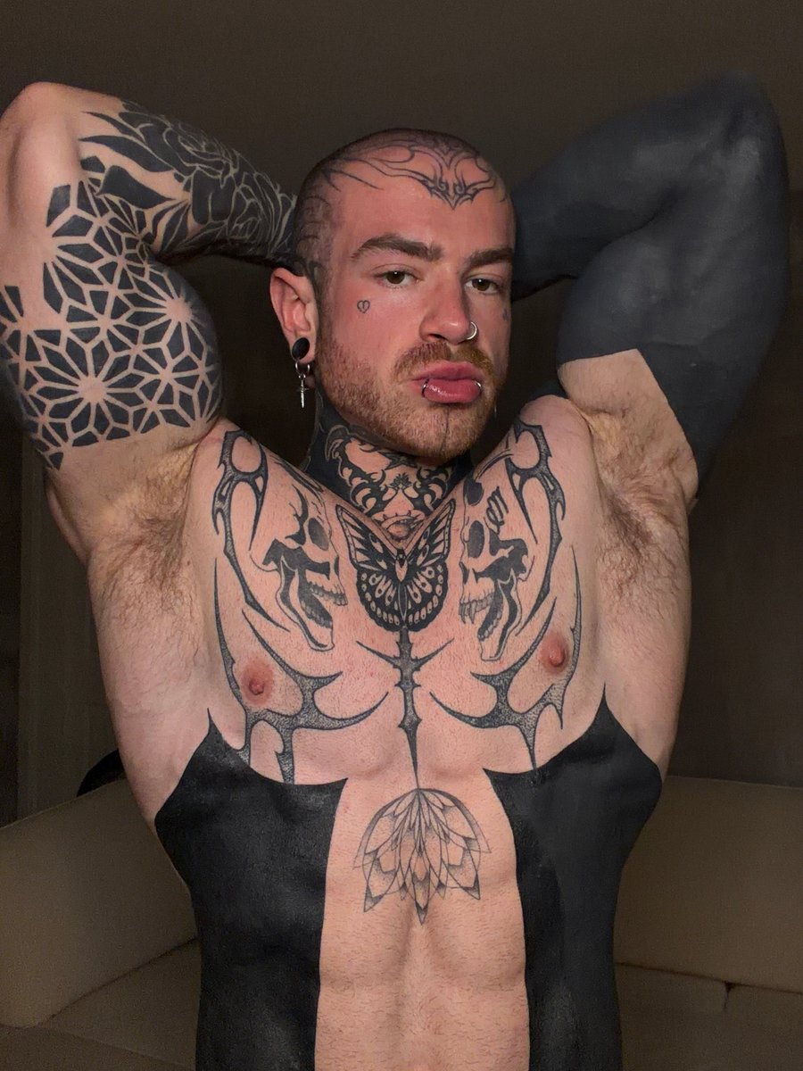 ⚡️baki⚡️ tweet media