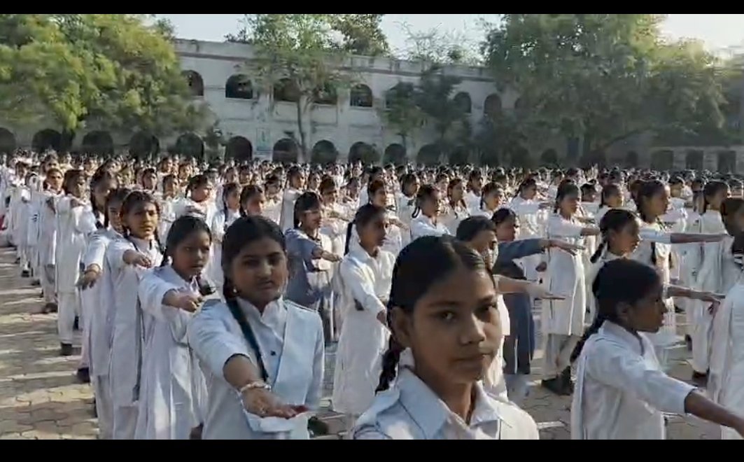 GGSSSABL1's tweet image. Anti Drug Pledge Activity Conducted at GGSSS A BLOCK NAND NAGRI