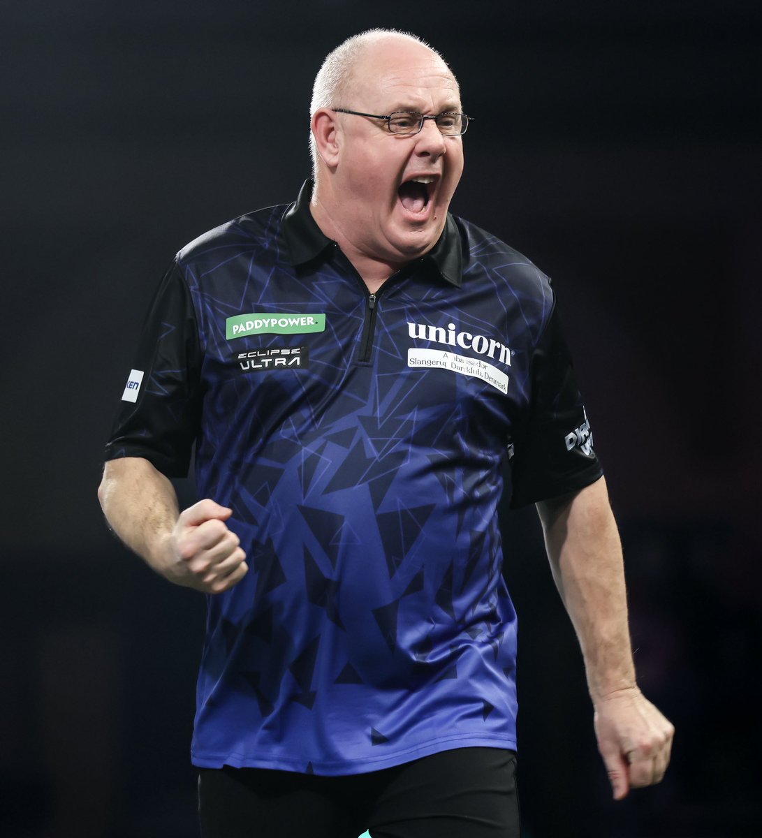 Oche180's tweet image. 🗣️ “I think it’s wrong. I don’t like the system that it’s running at.”

💎 Ian White slams Euro Tour qualification structure and speaks on retirement plans.

💻 Full story: oche180.com/white-slams-eu…

💎 In association with @DiamondXDraws 

📸 @taylanningpix | #Darts