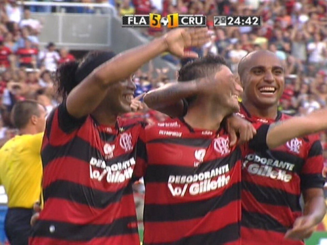 enquanto isso no Engenhão lá em 2011