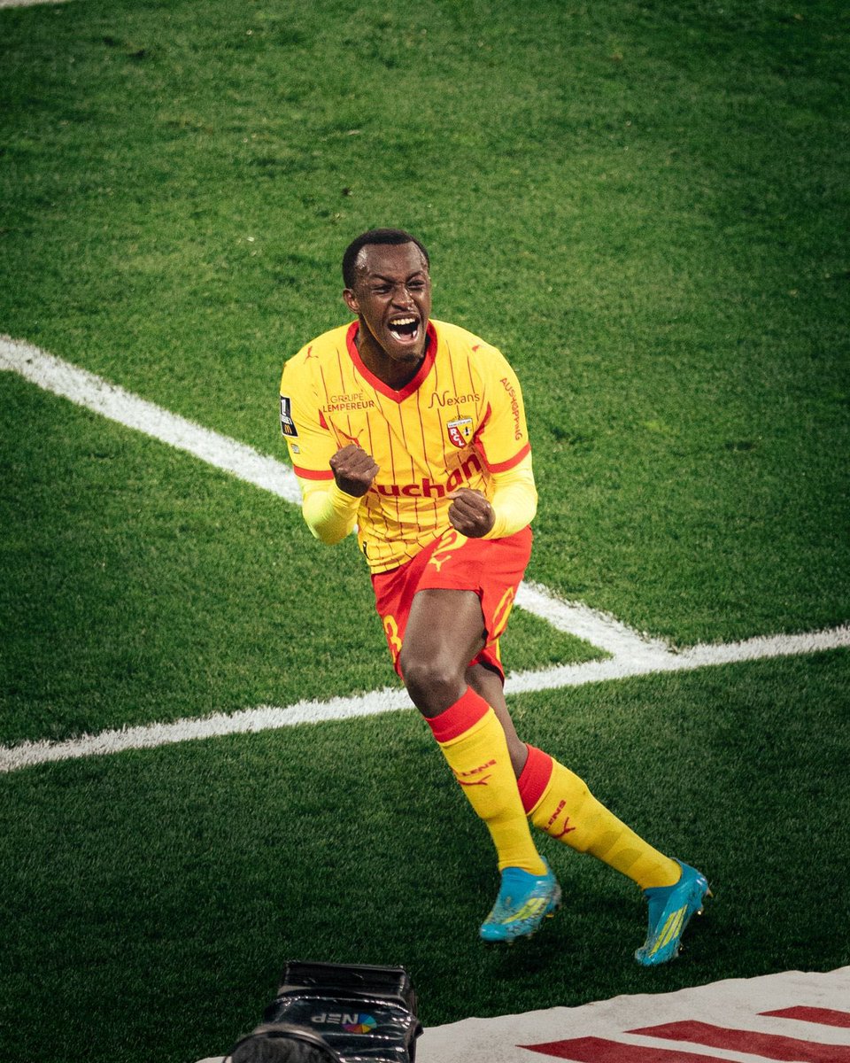 ابو مالك tweet media