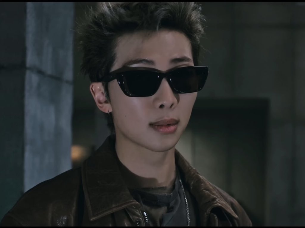 RM BRASIL tweet media