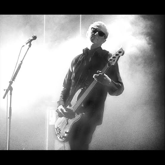 moreno_richie's tweet image. 🔻 24.04.1957. Nace David J. Bajista de Bauhaus y Love and Rockets. El hombre que diseñó las líneas de bajo que son la estructura misma del post-punk y el rock gótico.
#DavidJ #Bauhaus #PostPunk #gothrock