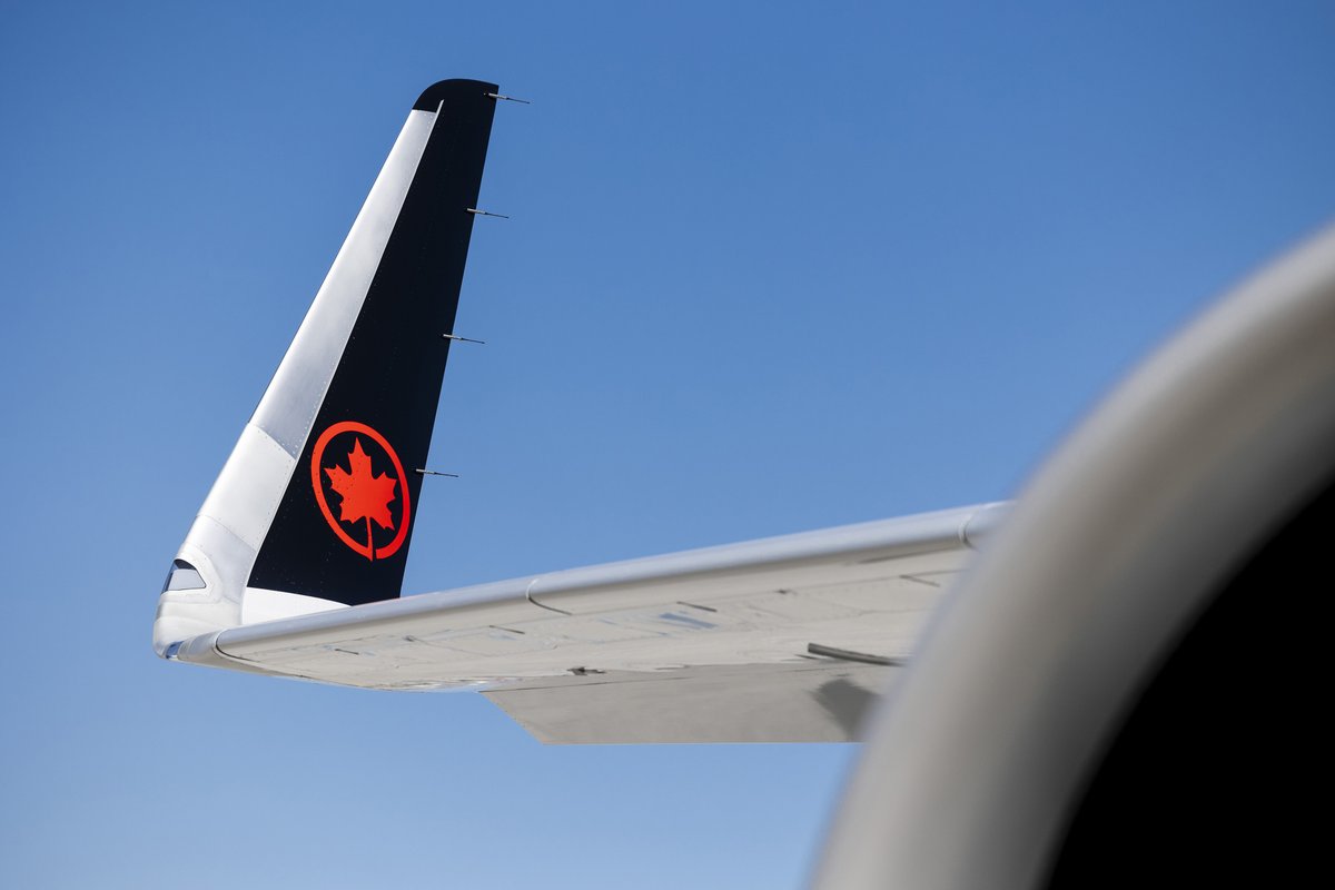 Air Canada tweet media