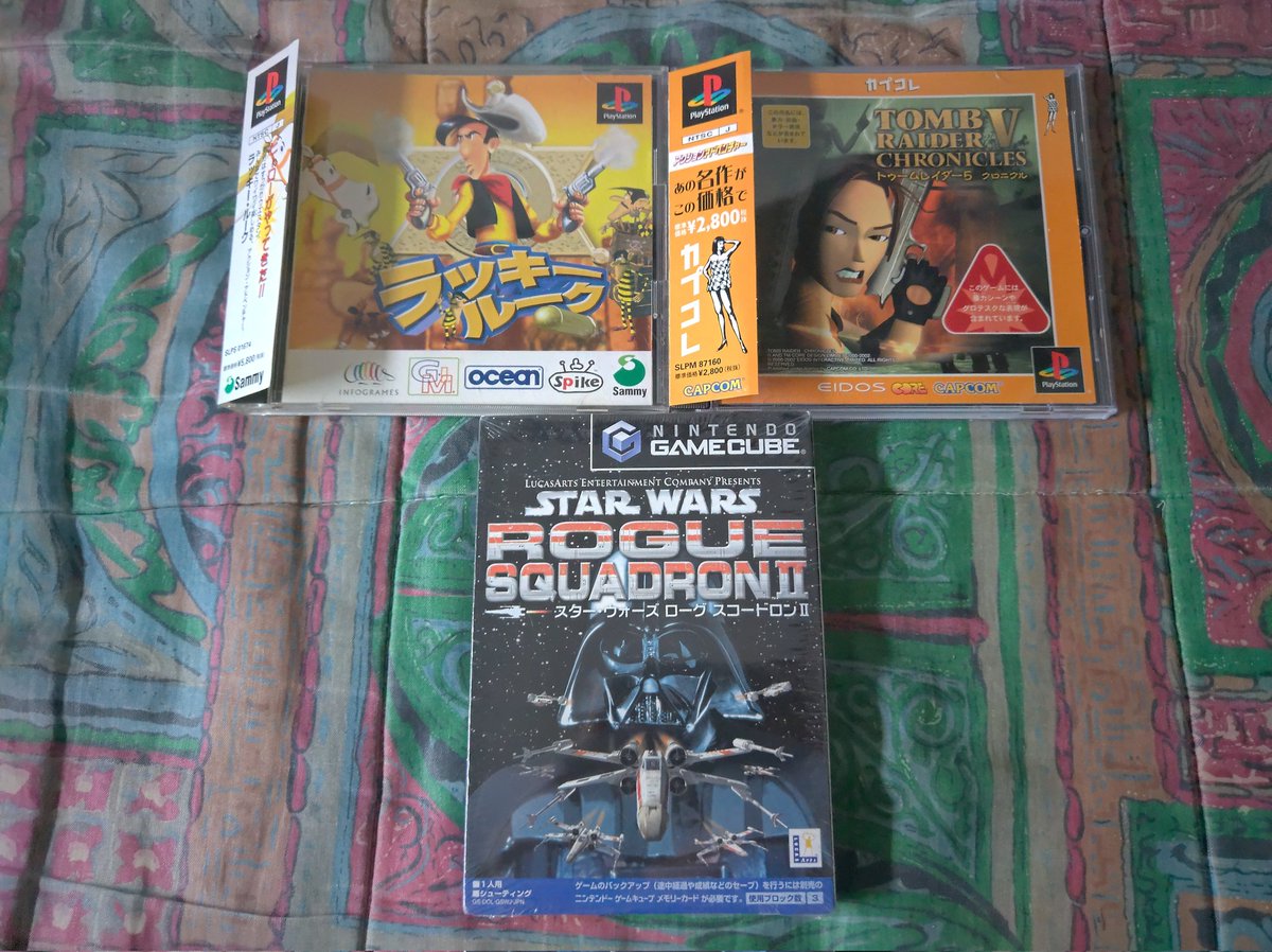 CiskoNokia's tweet image. Nuevas entradas niponas para la #retro cueva de parte de mi colega Pedro que reside en Chiba 🇯🇵
A destacar el making off exclusivo sobre el ángel de la oscuridad PS2 en DVD precintado, pack DVD de La Momia a full japonés, Lucky Luke PS1 (muy raro y buscado) entre otros 😎👌🏻