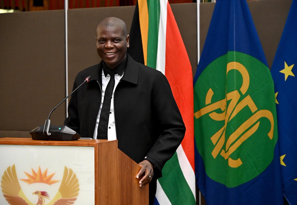 DIRCO_ZA's tweet image. #SADCWorkshop| Key takeaway from Minister's address.
We must build a narrative of integration that ordinary citizens can rally behind. Integration is not just a policy—it is a path to prosperity for our people.
#SADC
#SADCWeWant
