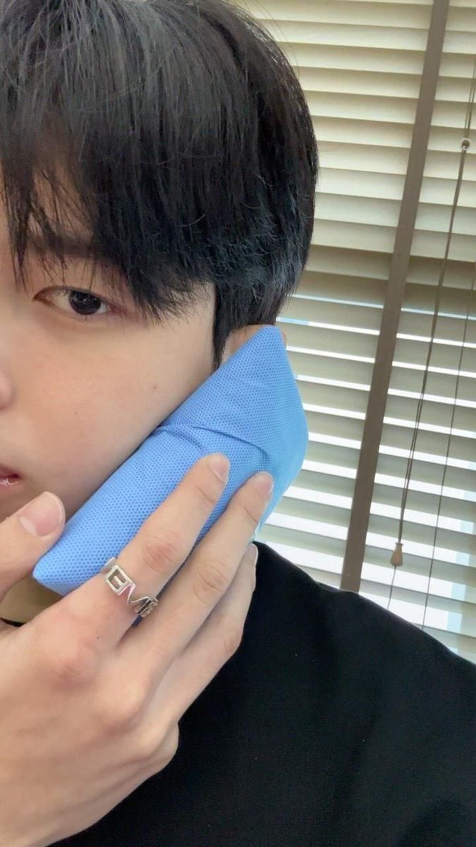 PERl§H 🐱 tweet media