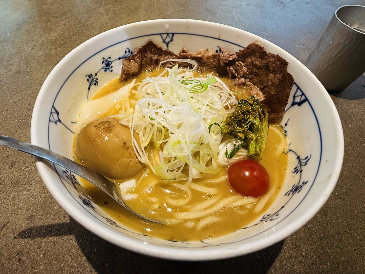 クボタエリナ tweet media