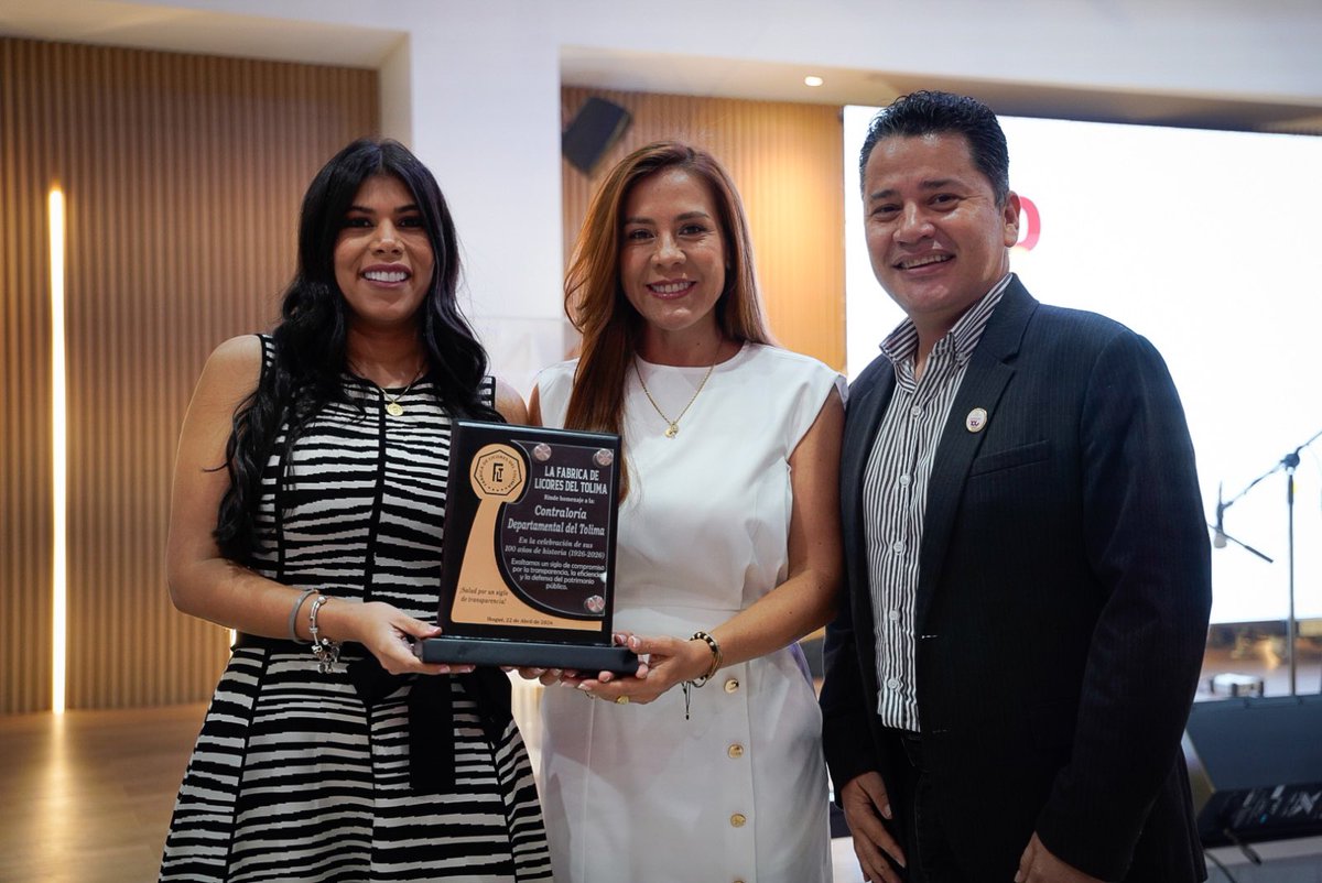 ControlTolima's tweet image. Ayer vivimos un momento que quedará en la memoria de todos: la conmemoración de los 100 años de la Contraloría Departamental del #Tolima, un siglo de compromiso, transparencia y servicio a nuestra gente. ✅