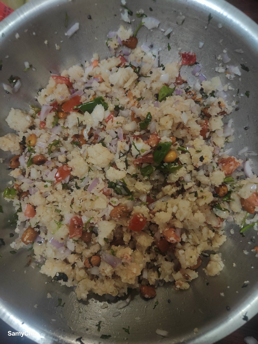 Dadpe Pohe Recipe (Maharashtrian Poha)
