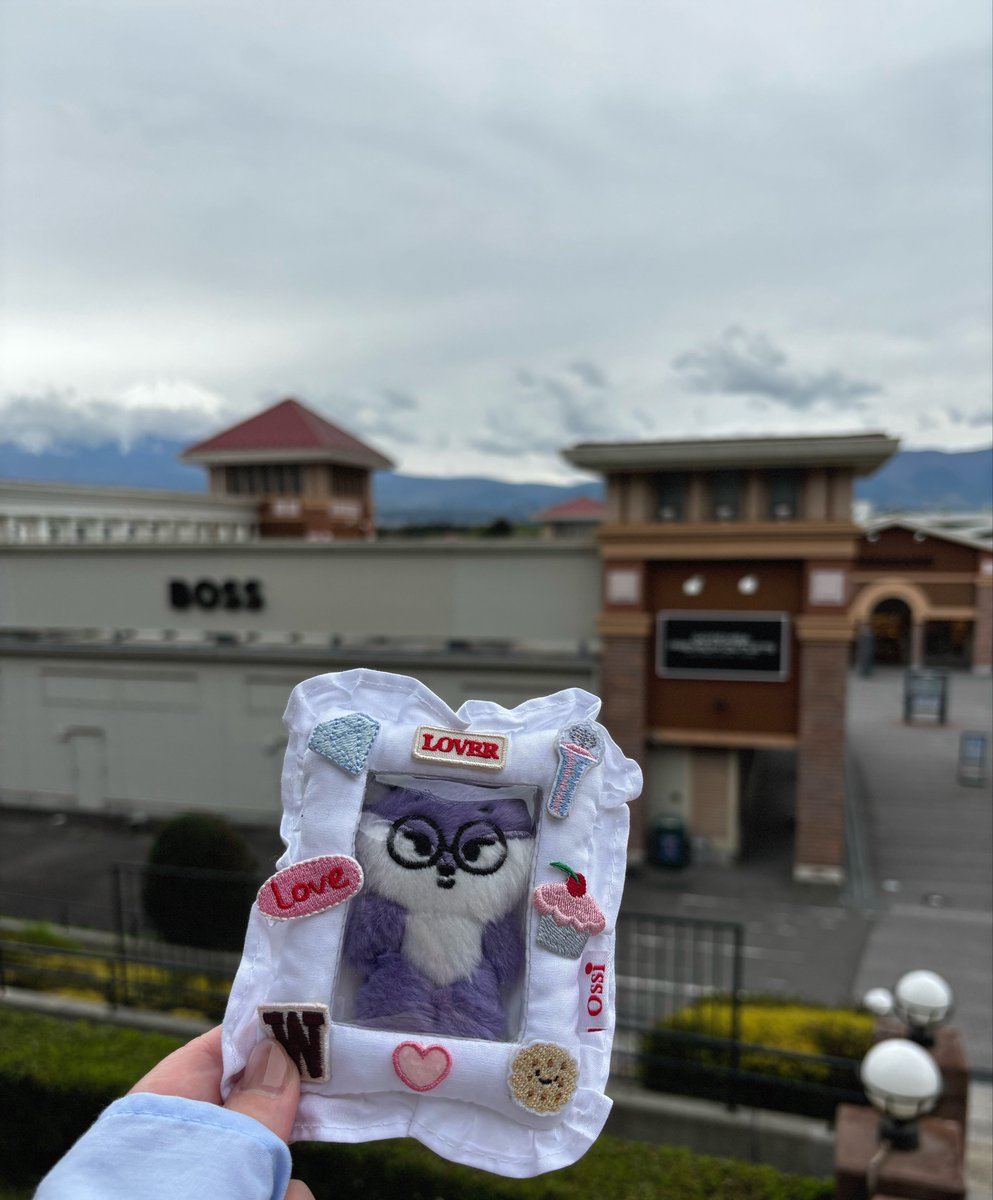 𝚛𝚞𝚖𝚒. tweet media