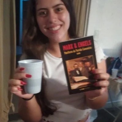 rafis☭⁴ em clima de revolta tweet media