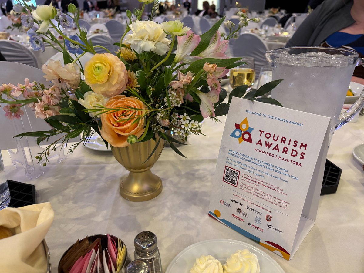 RBCConvCtreWpg's tweet photo. Last night we welcomed @EDWinnipeg  and @TravelManitoba for the 4th Annual Tourism Awards🏆

It was a wonderful evening celebrating the people, organizations, and experiences that continue to shape and elevate Manitoba’s vibrant tourism industry. A great reminder of the passion, innovation, and pride that exists across our city, and province.

Congratulations to all of this year’s winners & nominees!👏