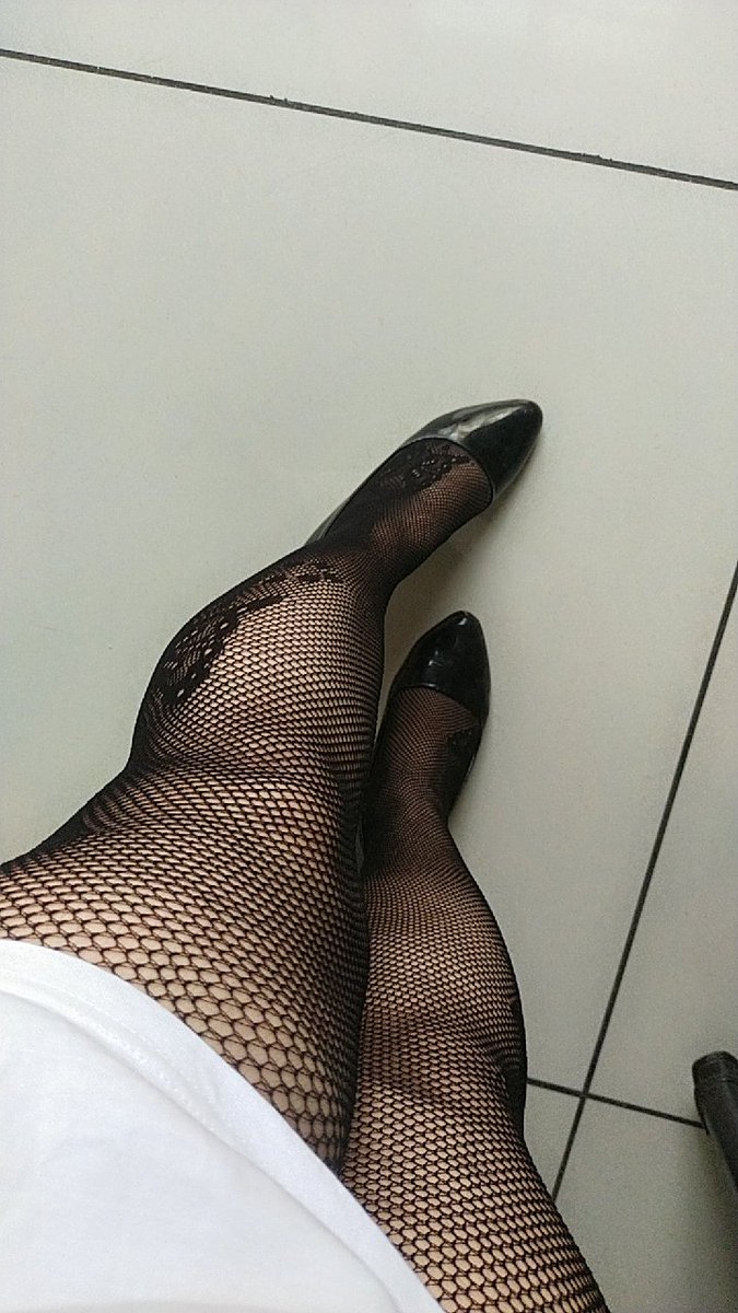sleenkaur87153's tweet photo. Going for shopping 🛍️👠

Sent here👇
https://t.co/nDCMnWO6U2 https://t.co/0dqNwhYceZ