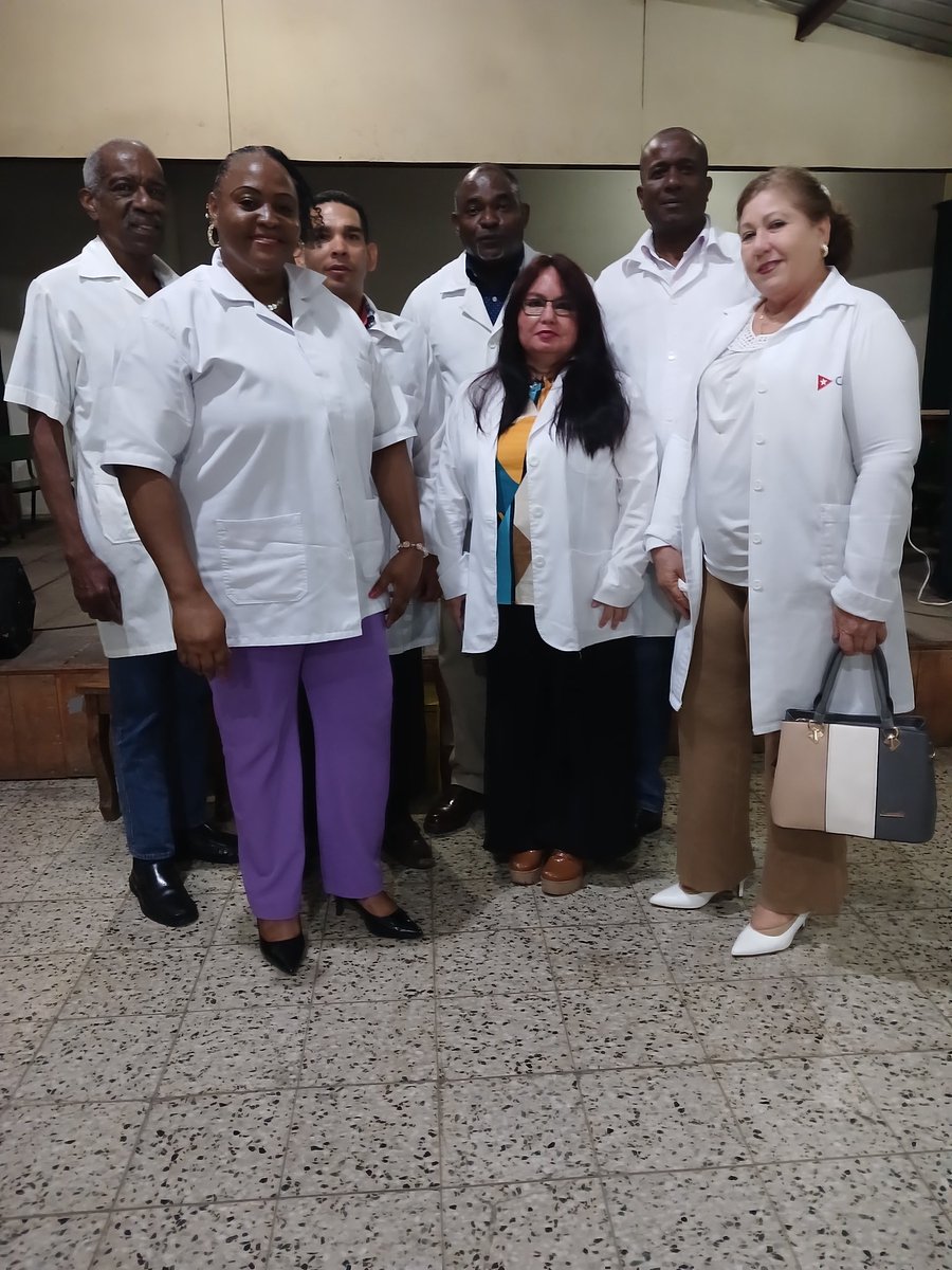 BMC en Guatemala ESCUINTLA PIS 
MIRAR AL MUNDO CON LA ESPERANZA DE QUE CADA DÍA SEA MEJOR. 
FORMADOS PARA SERVIR A LA HUMANIDAD 
#CubaViveEnSuHistoria. #CubaEsRevolución.
 #CubaVencerá.
 #CubaEstáFirme.
 #CubaPorLaVida.