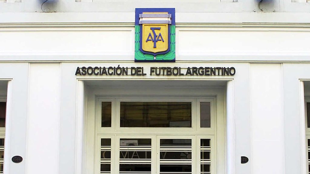 El Profe tweet media