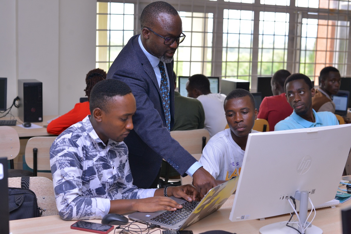 Mbarara University tweet media