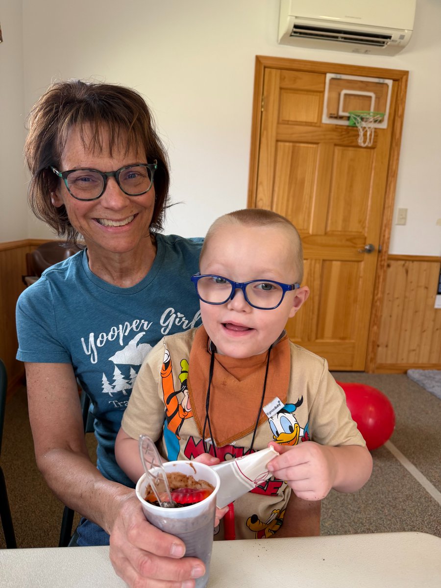 NaturesEdge1's tweet image. 🌿This Week at Nature’s Edge! 🌿

Our patients got to celebrate Earth Day by making dirt pudding and enjoy the beautiful weather outside! 

What is your favorite way to enjoy a beautiful day outside? Tell us below!☀️💚

👉 Learn More Here: naturesedgetherapycenter.org

#SpeechTherapy
