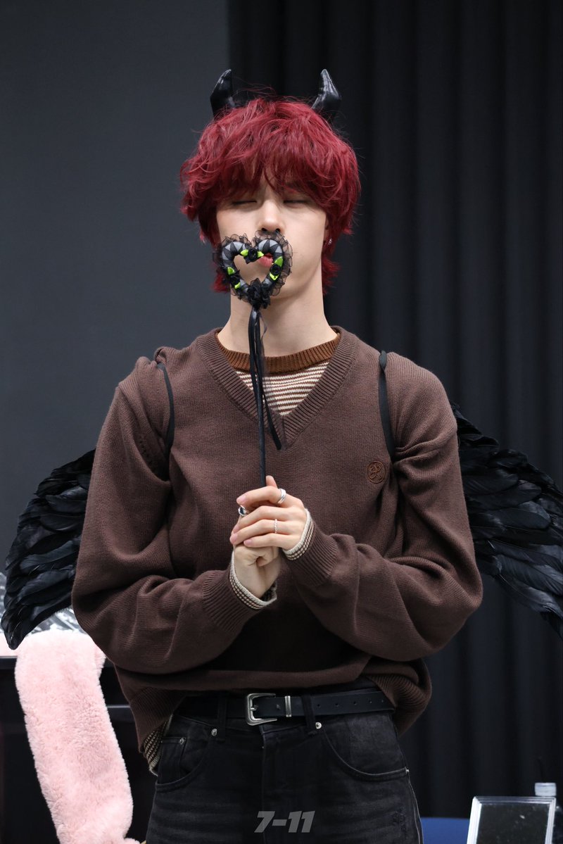 7-11🍪 tweet media