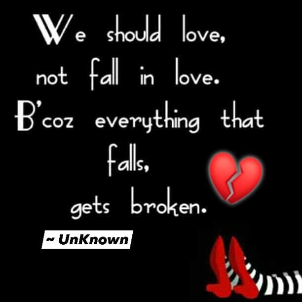 PantherPatient's tweet image. علينا أن نحب💛، لا أن نقع في الحب❤️. لأن كل ما يسقط 🔽 ينكسر💔.
~ مجهول
We should love, not fall in love. Because everything that falls, gets broken.
~ UnKnown
#WordsOfWisdom #Love #Broken