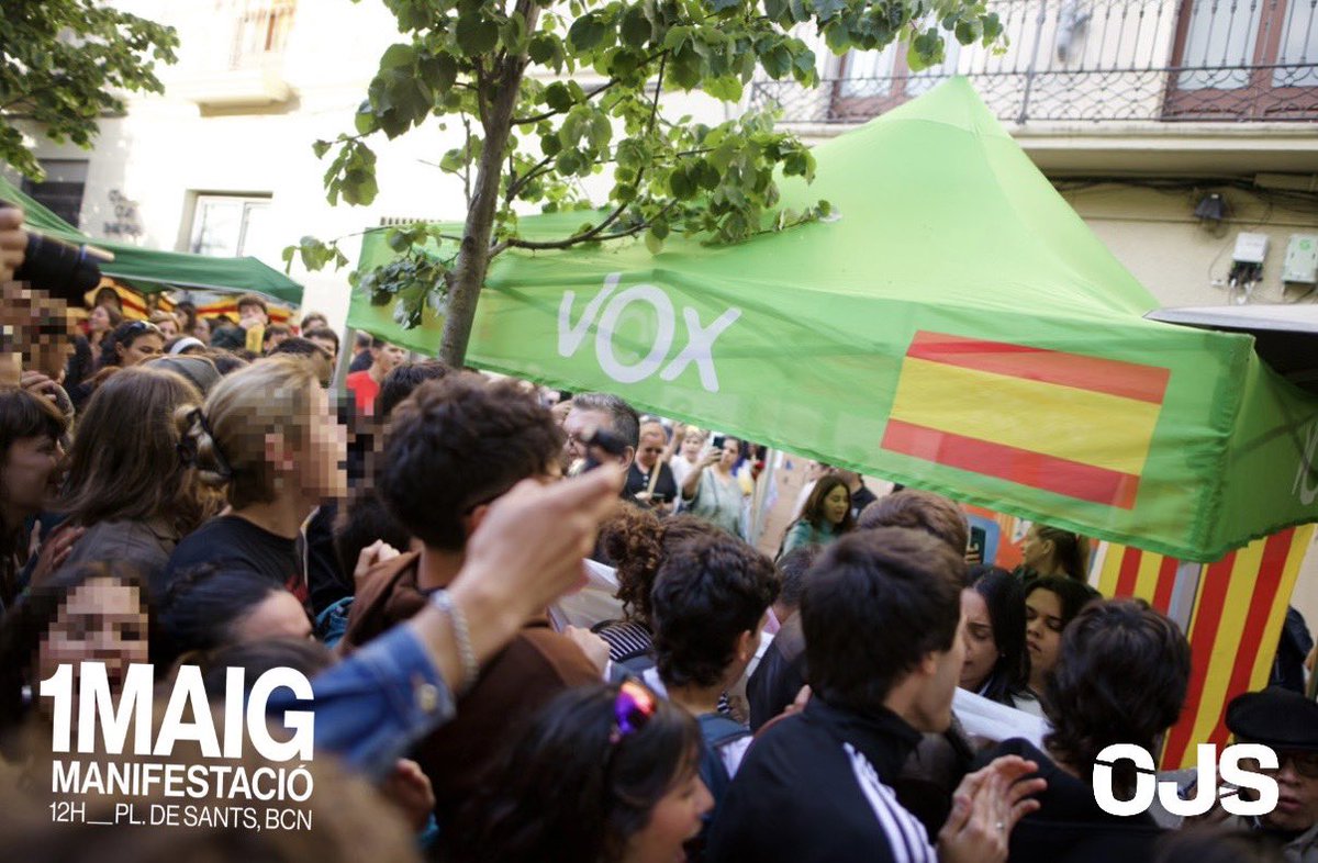 OJS_Maresme's tweet photo. 🚩 Ahir la joventut treballadora de #Mataró va plantar cara a Vox aconseguint que el partit feixista hagués de marxar. 

👉🏽 Ens veiem l'1 de maig a les 12h a la Pl. de Sants de Barcelona per continuar plantant cara a la guerra i al feixisme. https://t.co/t0suRm6t4n