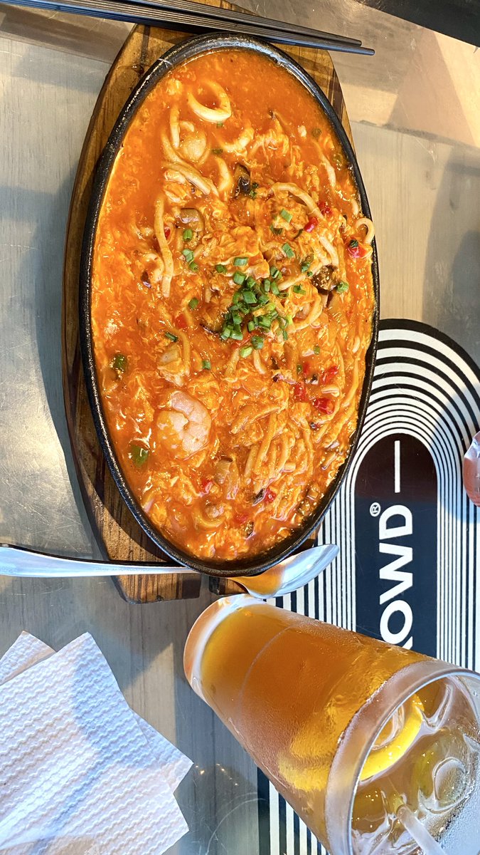 Donyony14's tweet photo. Makan makan sendiri😁😁

#medan
#gaymedan https://t.co/rJ4nQeQDa8