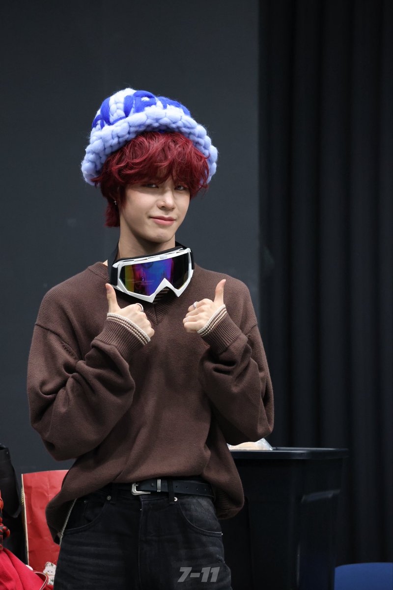 7-11🍪 tweet media