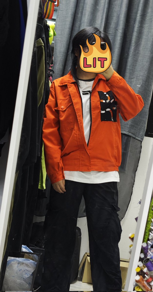 Lemonsfrog's tweet photo. Speedran altering this jacket n shirt for ito fumiya 🫪 https://t.co/oYJhVfi7Nh