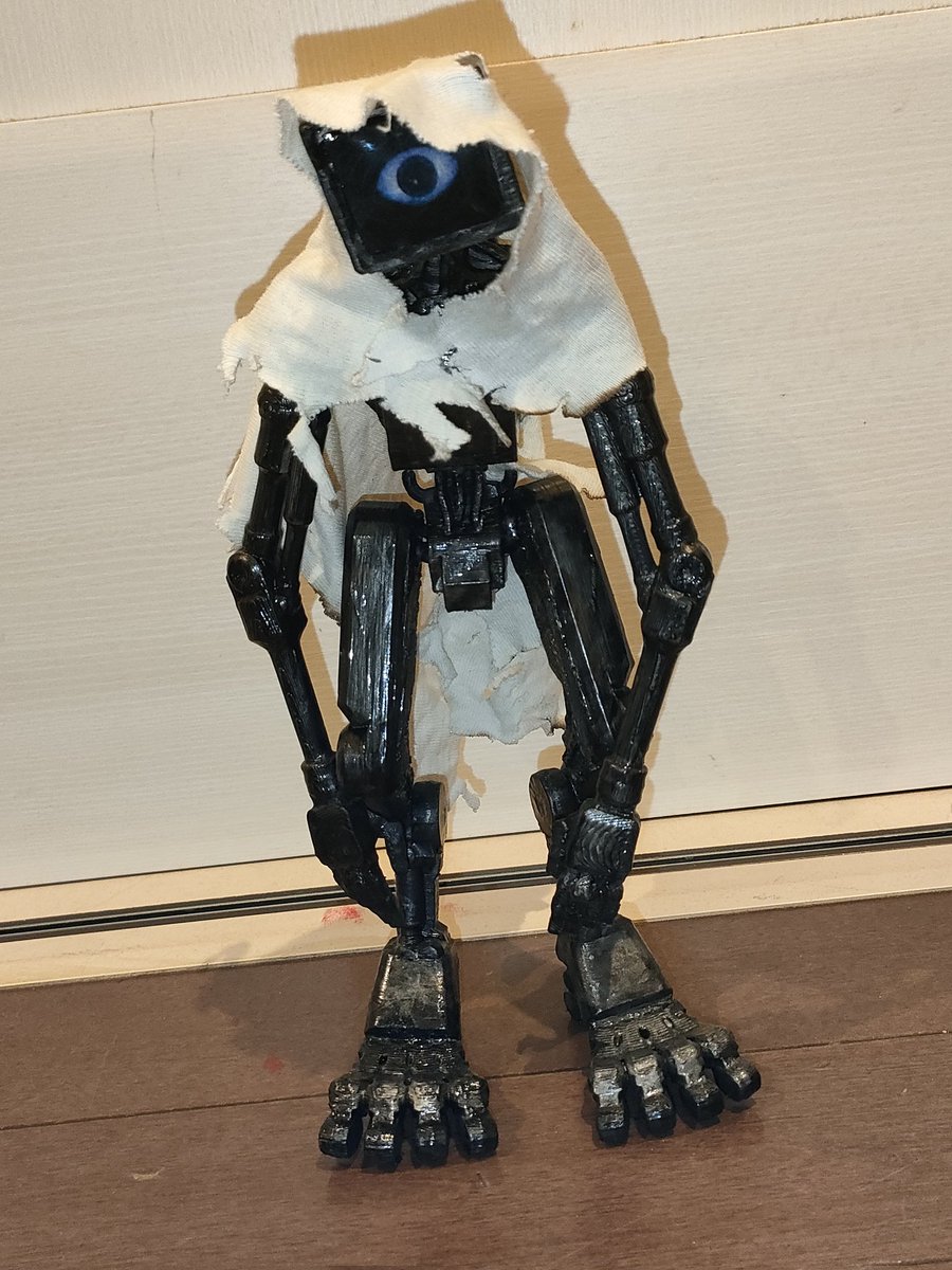 goruin_buru's tweet photo. アクションフィギュアが出る時期と被ったので急ぎます
大きくて意地悪な博士を作った https://t.co/Bdvqi2D0tD