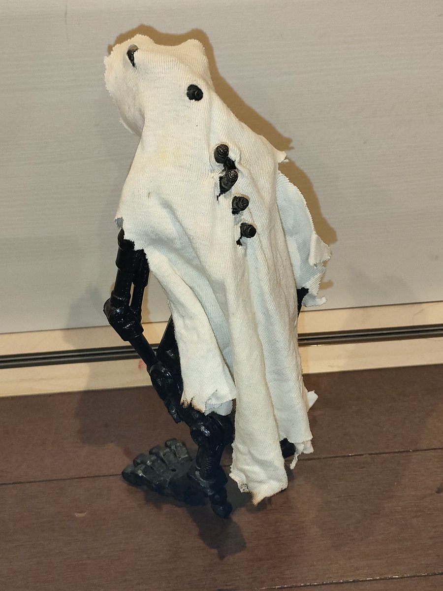 goruin_buru's tweet photo. アクションフィギュアが出る時期と被ったので急ぎます
大きくて意地悪な博士を作った https://t.co/Bdvqi2D0tD