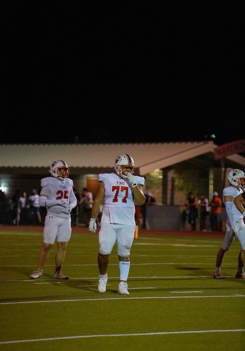 BatistaDiego77's tweet image. 6’2 290LBS 
DIEGO BATISTA
Game Ready
3.4 GPA
DLINE
#dawg #hustle #hardwork #trench #DLINE #action