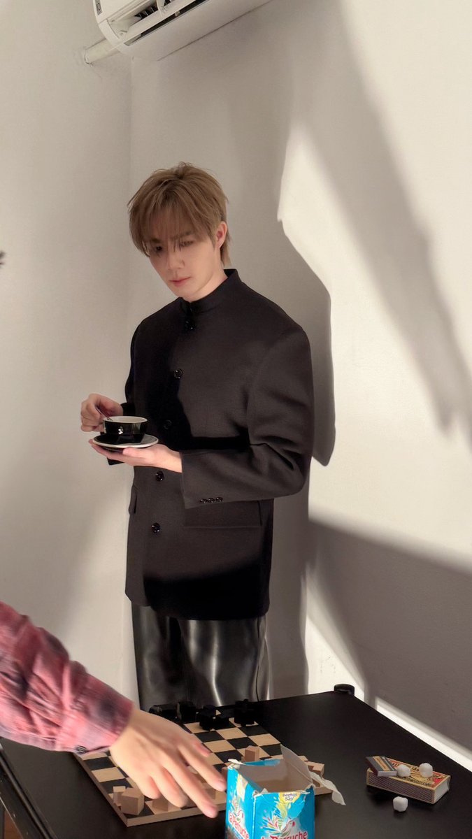 HO_myuniverseRoel tweet media