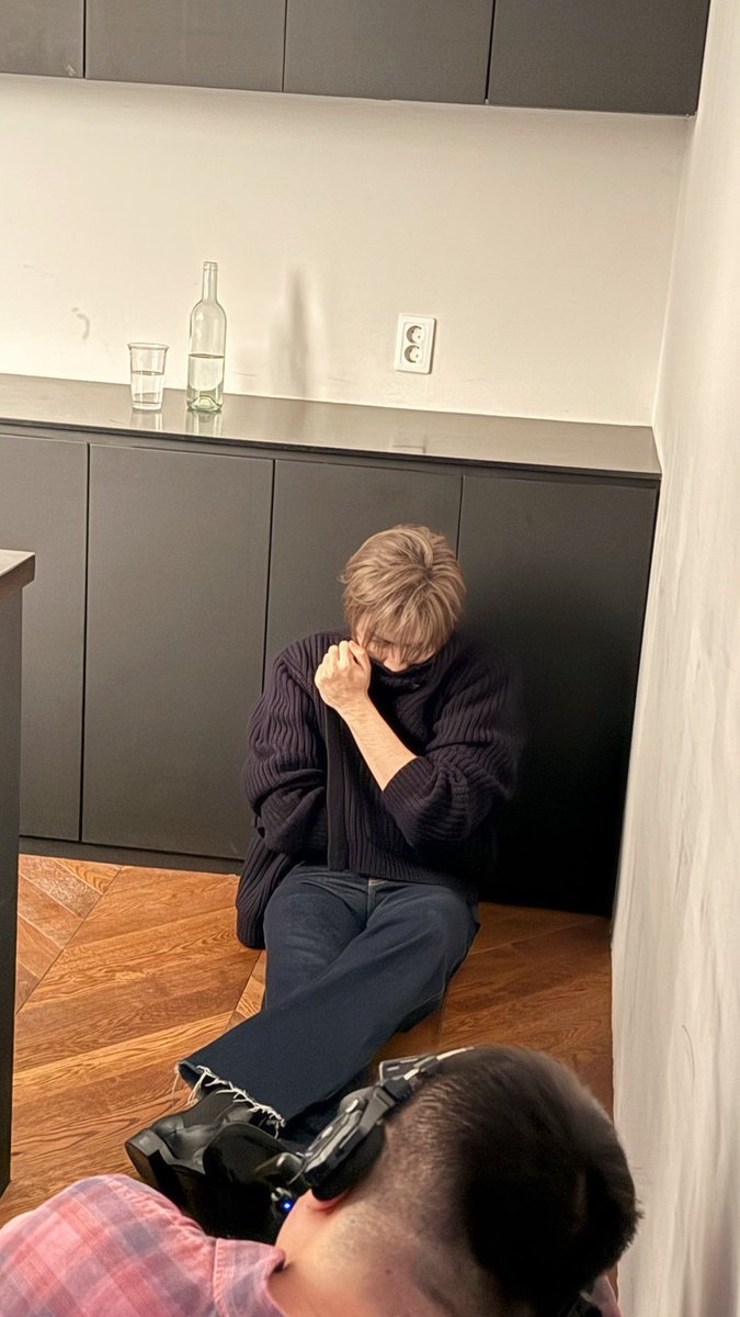 HO_myuniverseRoel tweet media