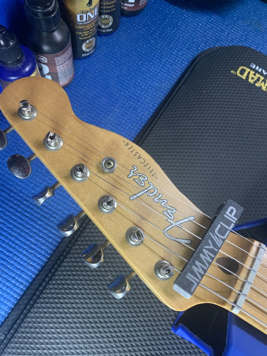 Hackguitarist tweet media