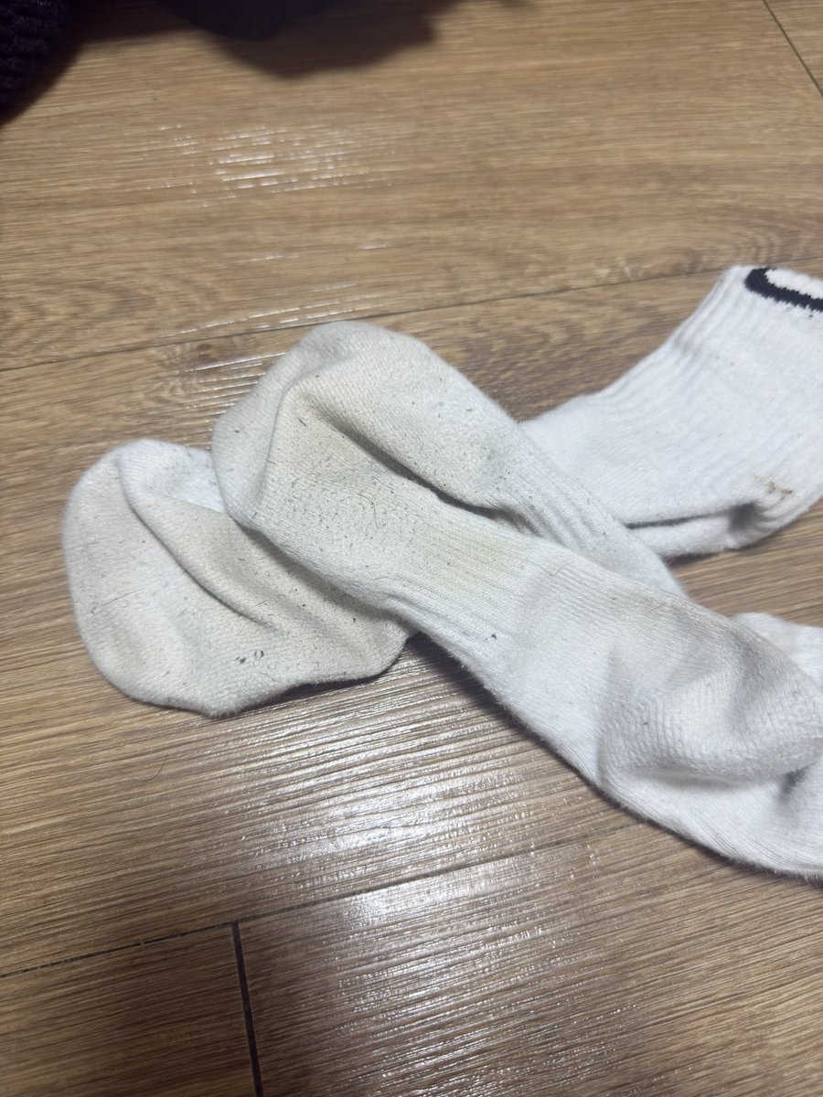 오늘도 상납할 ㅅㄲ 어디 없냐ㅋㅋ