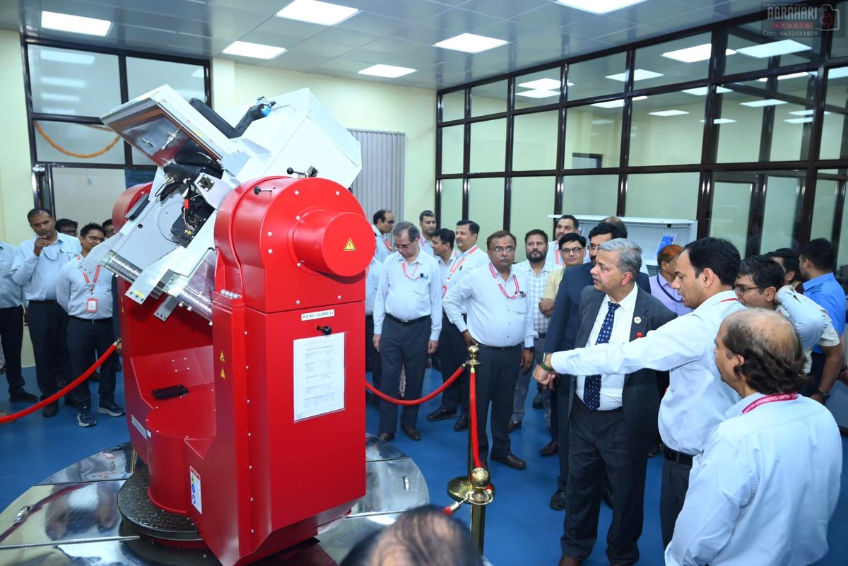 Dr. D.K. Sunil, CMD, HAL, inaugurated a state-of-the-art Satellite Navigation INS System (G3INS) testing facility at HAL’s Korwa Division on April 23, 2026. This facility will enable HAL to assemble and test the G3INS system and strengthen avionics capability supporting India’s