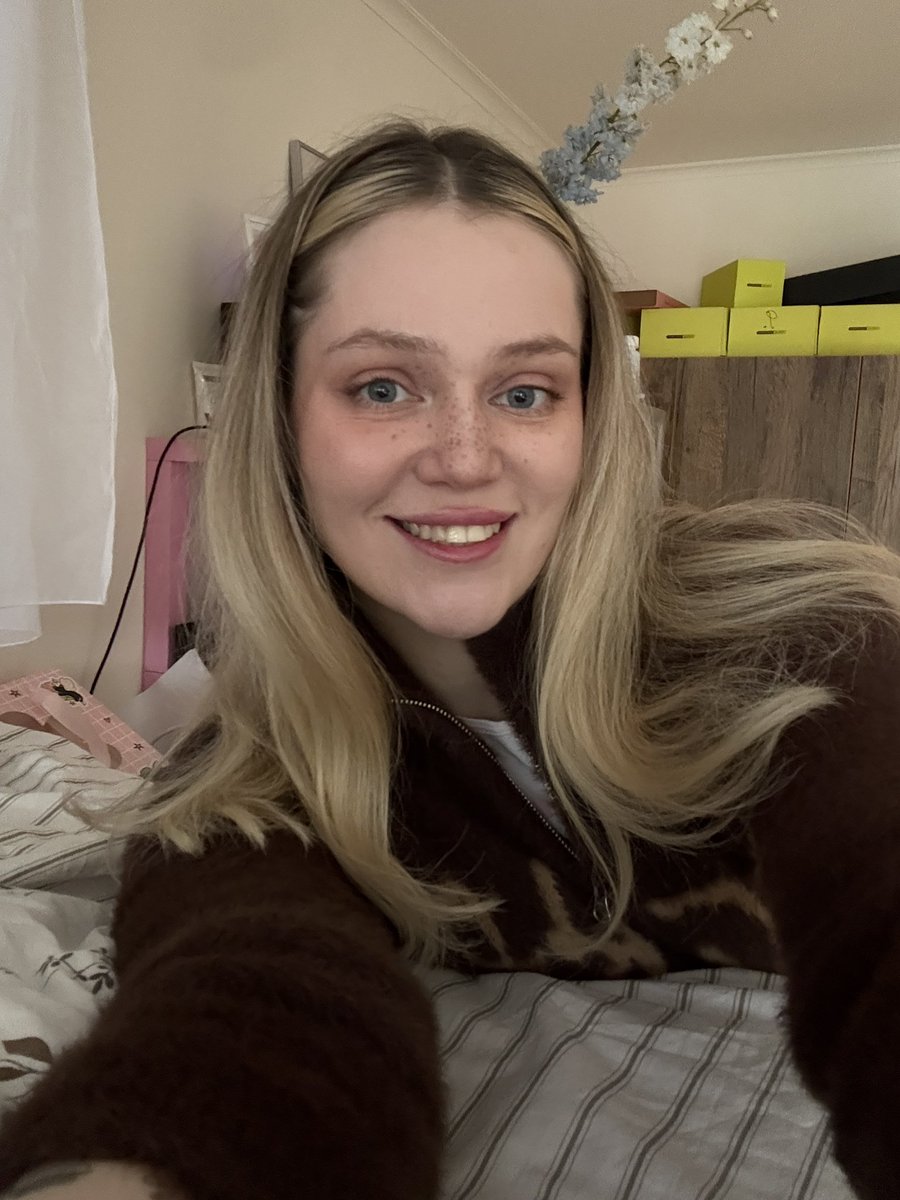 🎀дария ударение на и🎀 tweet media