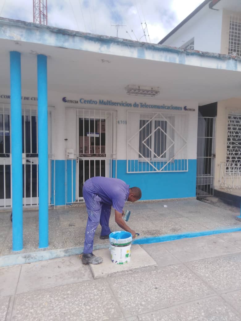 LeidyArtemisa's tweet photo. El cuidado de la imagen de nuestras instalaciones es parte de la calidad del servicio.
#EtecsaTeAcompaña https://t.co/Eo3YPGiHds