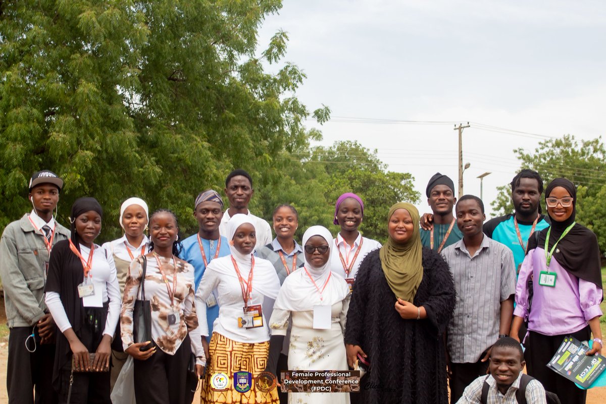 Amein_00's tweet photo. It was not just an event.. it was an impactful program...with intelligent minds🤭🔥💗
#FPDC #innovativeunilorites #FCIS #ICT #Career https://t.co/ggWAmUzh4o