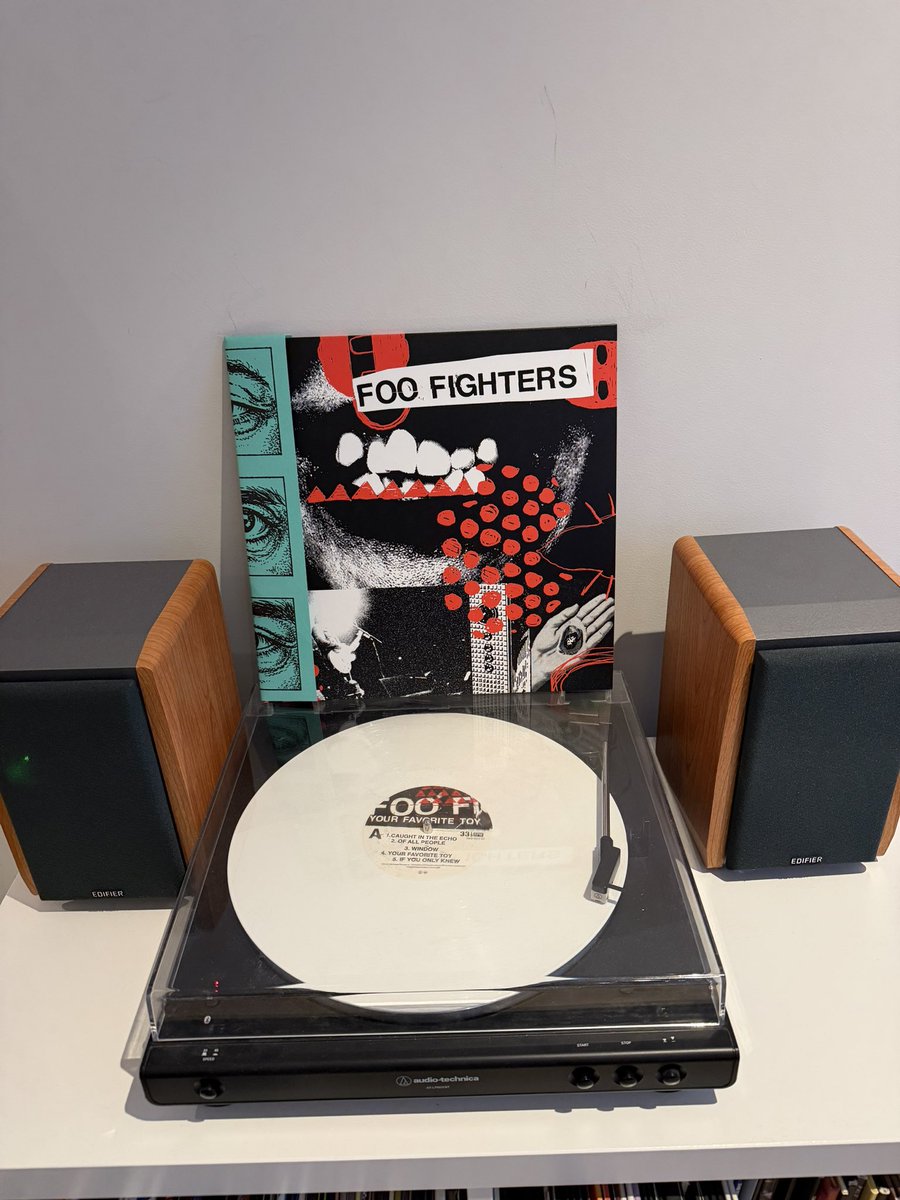 Greggles tweet media