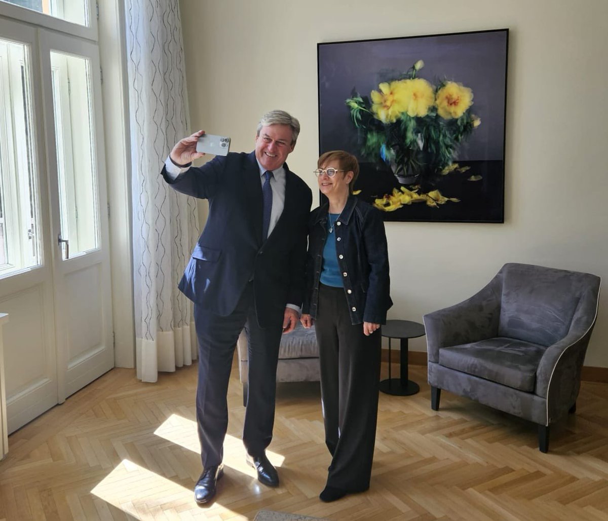 Julia Gross tweet media