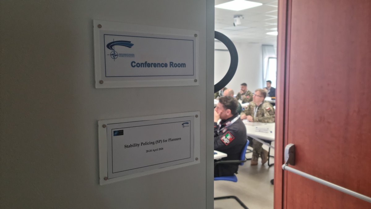 NSPCOE's tweet image. With 21 attendees from 🇨🇦🇨🇿🇬🇪🇮🇹🇵🇱🇵🇹🇪🇸🇷🇴🇳🇱🇹🇷🇺🇦, our Stability Policing for Planners 2026 was an amazing gathering of international talented professionals! 👨‍🎓
Many thanks to our driven participants and outstanding lecturers for this superb course! 👏
#WeAreNATO #StrongerTogether