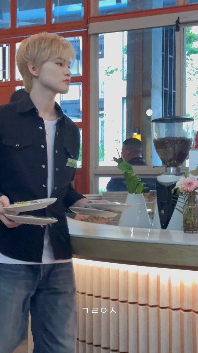 slow 또죠⁰⁶ tweet media