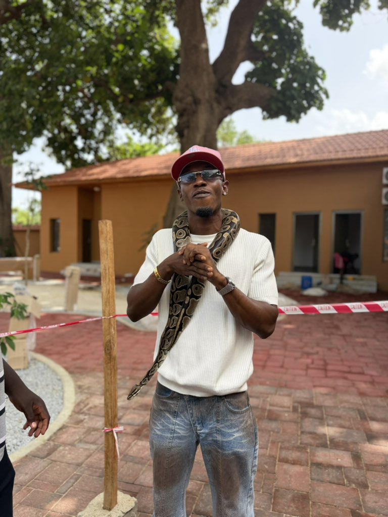 DAMI FOREIGN🥶 tweet media