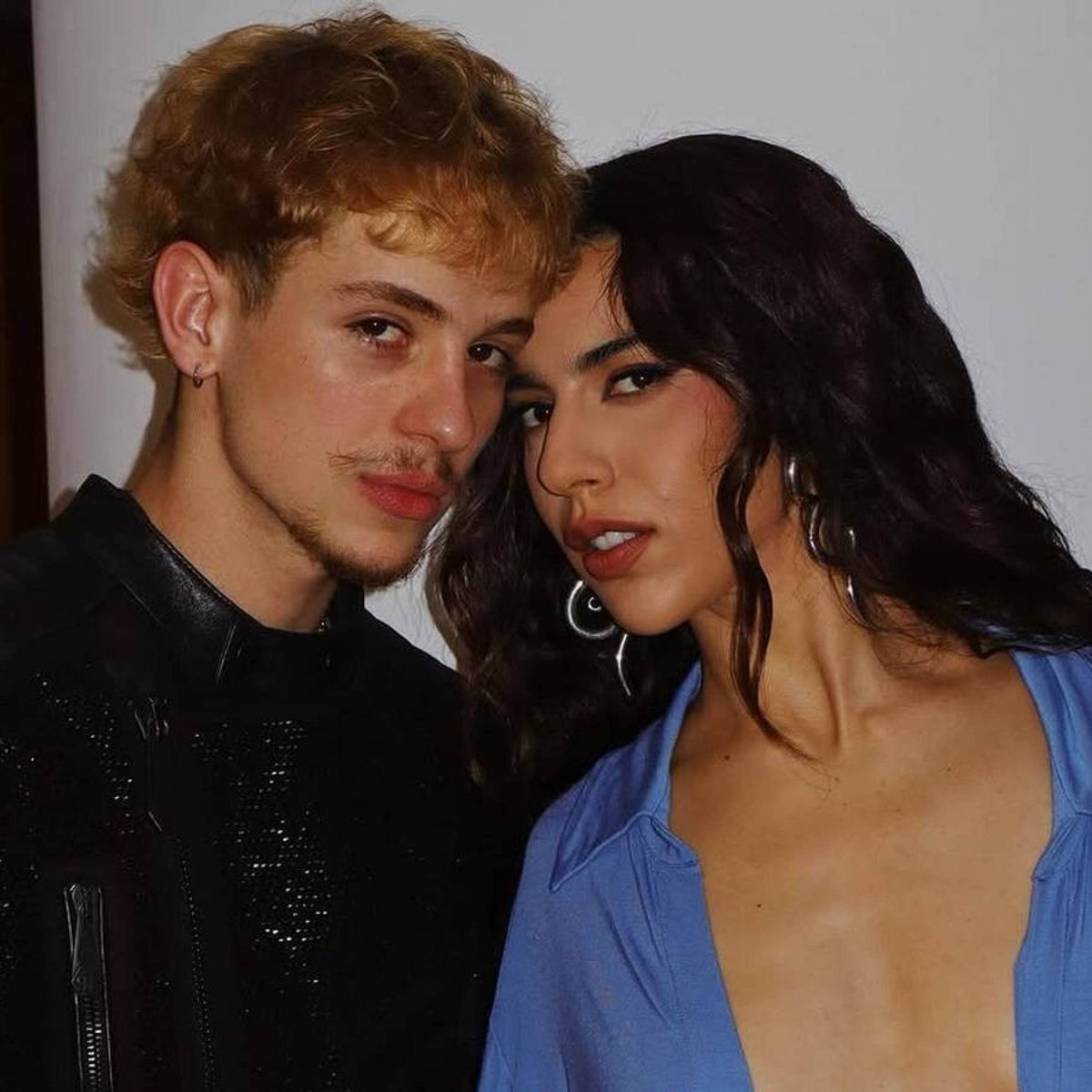 UpdateCharts tweet media