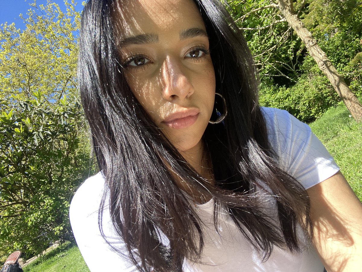 leila ⚢ azzi’s a wing!!! 🪽 tweet media