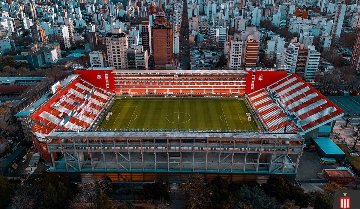 🤔¿QUIÉN ES 𝐉𝐎𝐑𝐆𝐄 𝐋𝐔𝐈𝐒 𝐇𝐈𝐑𝐒𝐂𝐇𝐈, LA PERSONA A LA QUE DEBE SU NOMBRE EL ESTADIO DE 1 Y 57❓

Todos conocen el remodelado <a href="/EstadioHirschi/">Estadio UNO</a> ("Estadio UNO") de #EstudiantesLP 🇦🇹, pero pocos saben quién es la persona a la que su nombre hace referencia...🔽