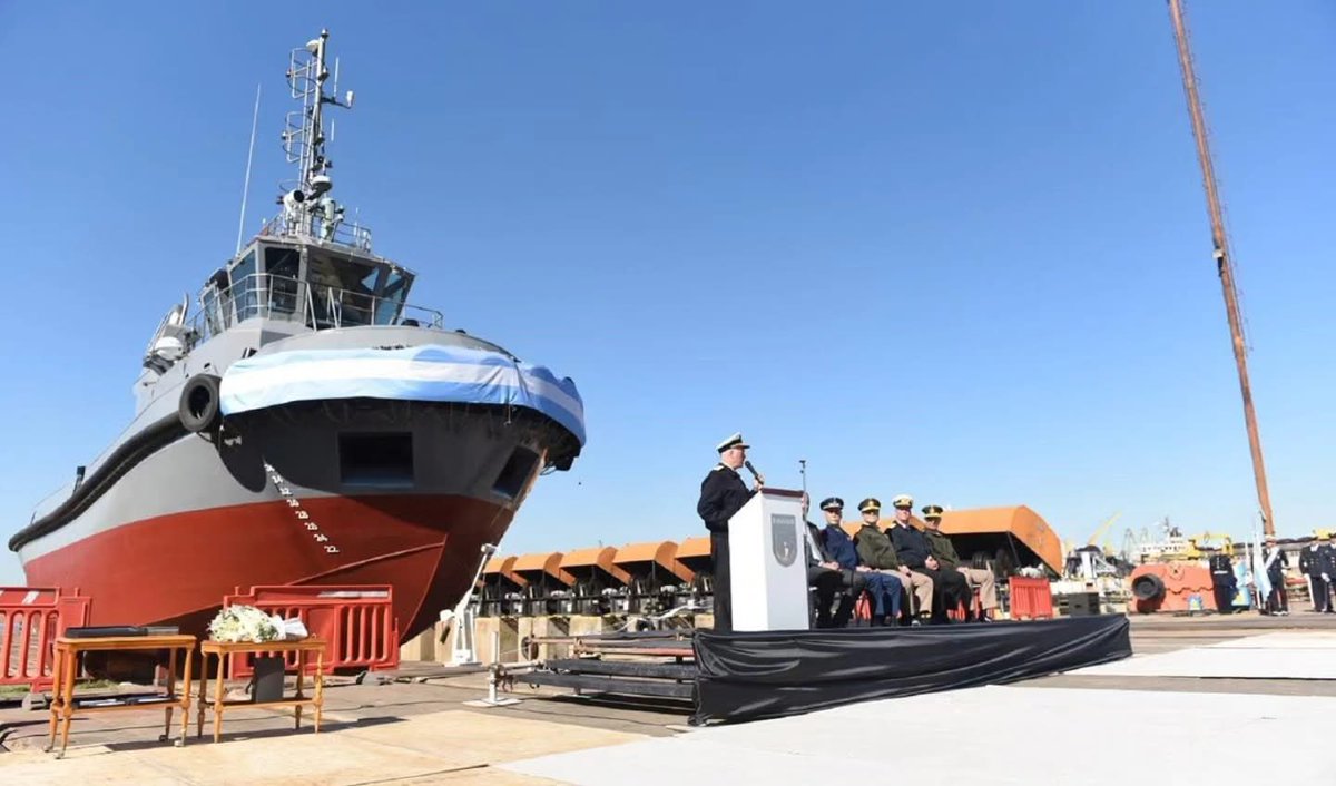 SA_Defensa's tweet image. 📍Buenos Aires, #Argentina (🇦🇷)

Tandanor Shipyard has launched the first TND 26-40 class tugboat for the @Armada_Arg.

The vessel, christened ARA Pampero, was laid down back in 2021 with the intent to procure a total of 7x units in the class.

📸: @Armada_Arg